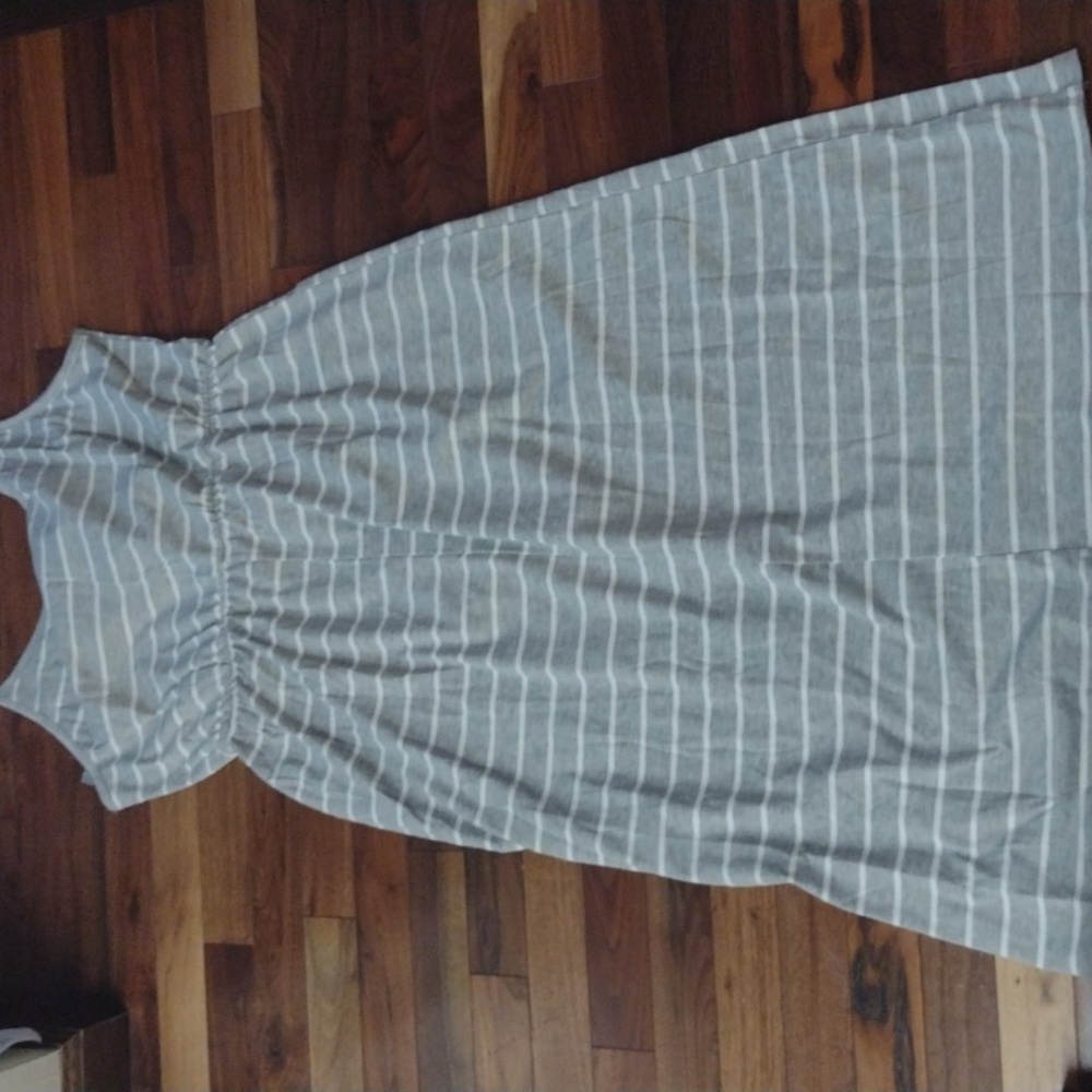 Midi Dress - Picture 6 of 7